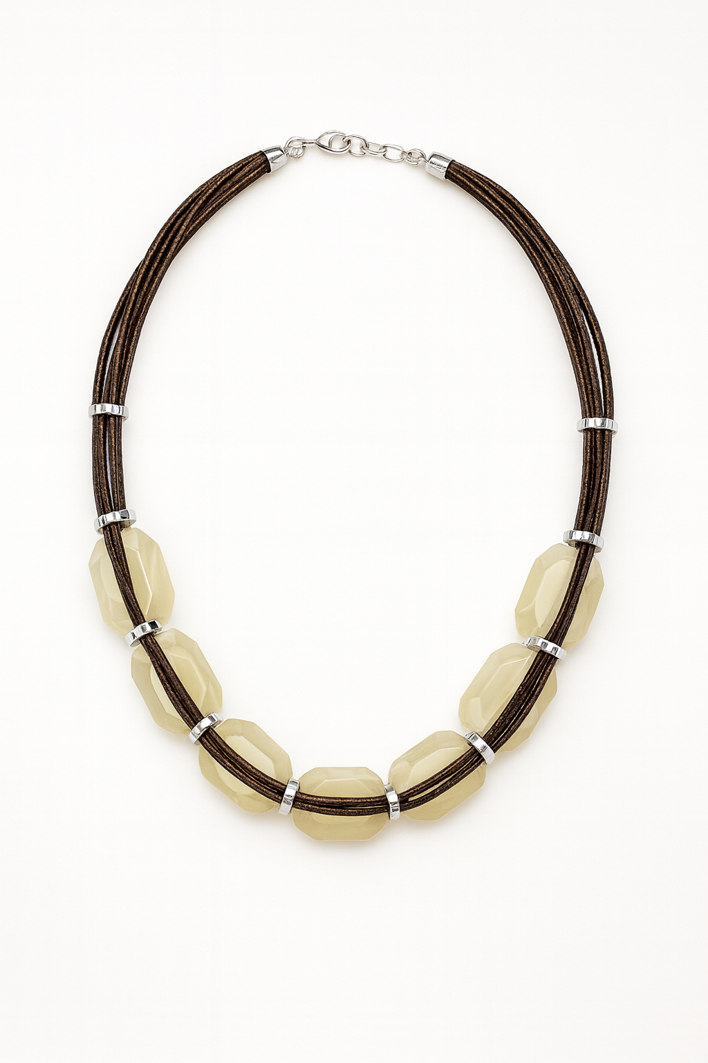 Essenza Necklace White