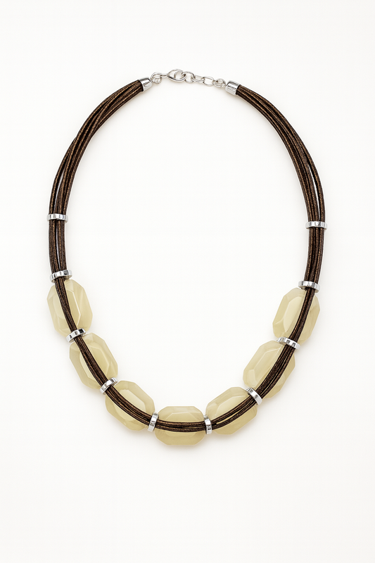 Essenza Necklace White